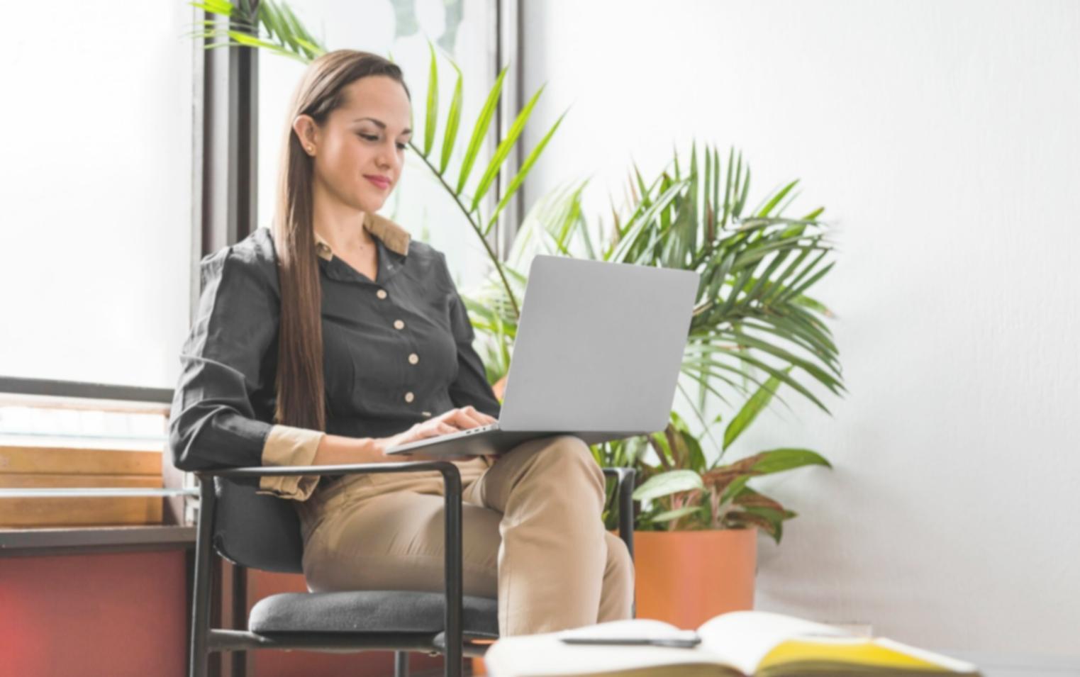 Environnement de formation moderne avec outils d'analyse financière